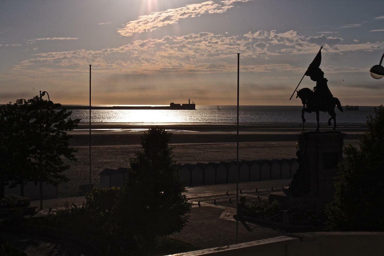 Le Bain De Mer Boulogne-sur-Mer Esterno foto